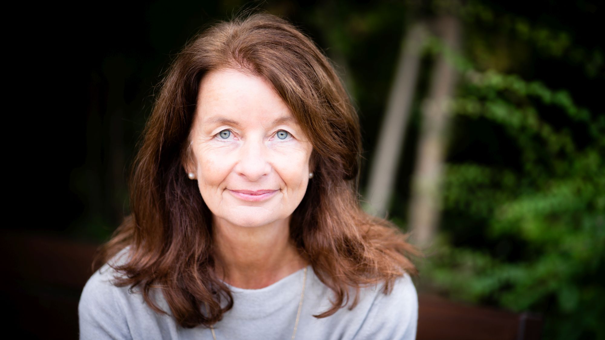 Eva Strübing schaut in die Kamera